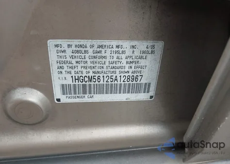 2005 Honda Accord 2.4 Dx z USA, uszkodzony, nr VIN 1HGCM56125A128967